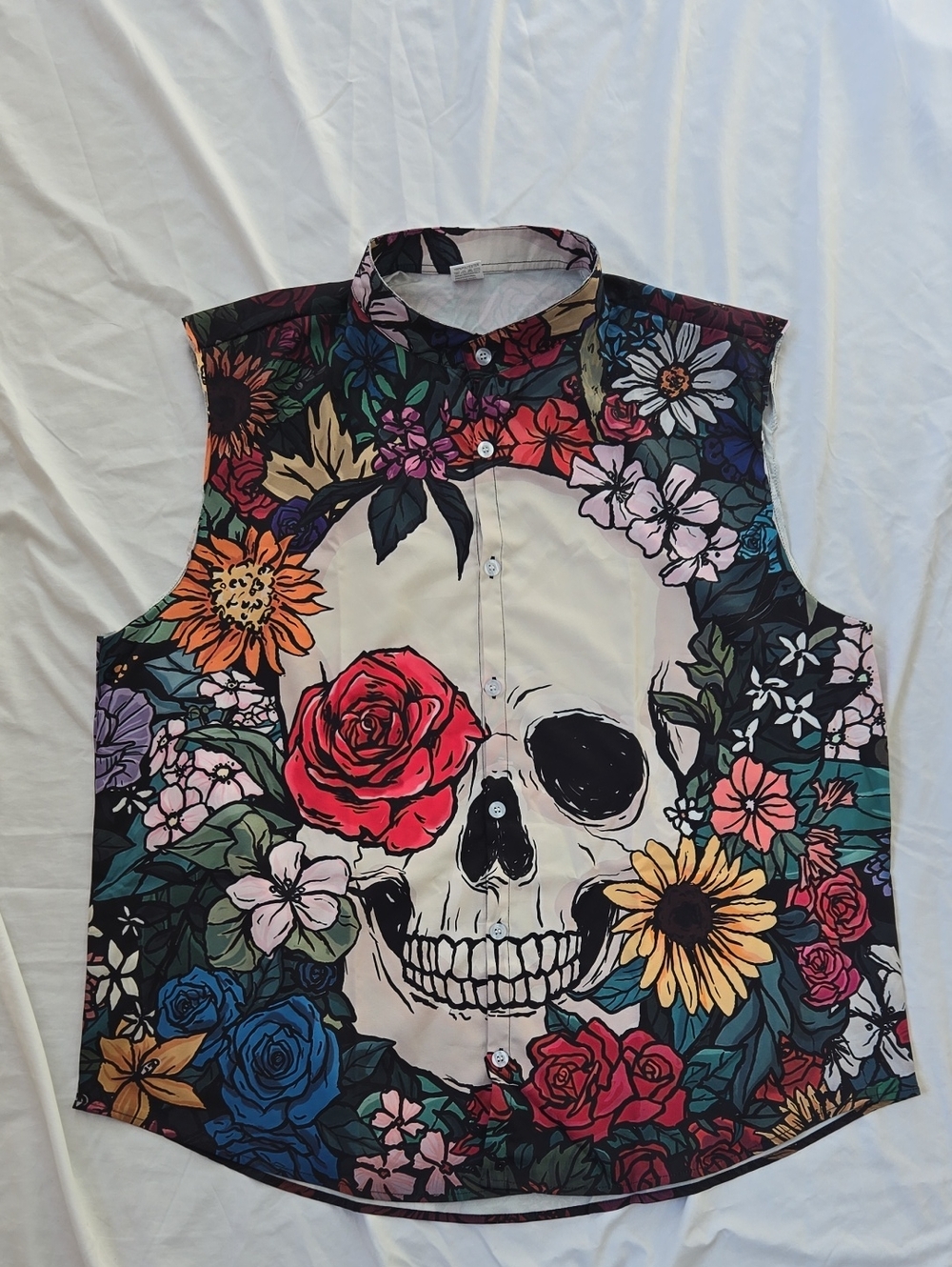 Men's Diy/Upcycled Graphic Sleeveless Shirt Colorful AllOver Skull Floral Motif